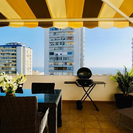 Stylish Algarve Apartment With Spacious Terrace & Sea Views Quarteira Exterior photo